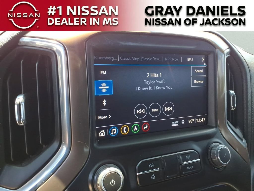 Used 2019 Chevrolet Silverado 1500 High Country w/ Technology Package AWD/4WD image 17