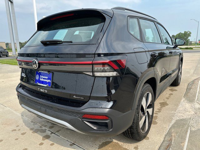 New 2025 Volkswagen Taos S image 7