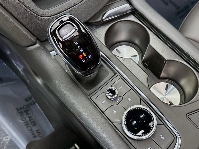 Used 2024 Cadillac XT6 Premium Luxury image 18