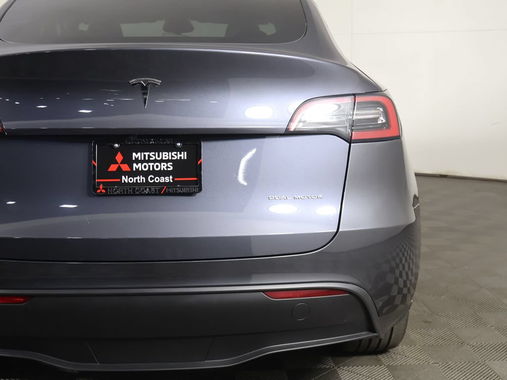 Used 2023 Tesla Model Y Long Range AWD/4WD image 16
