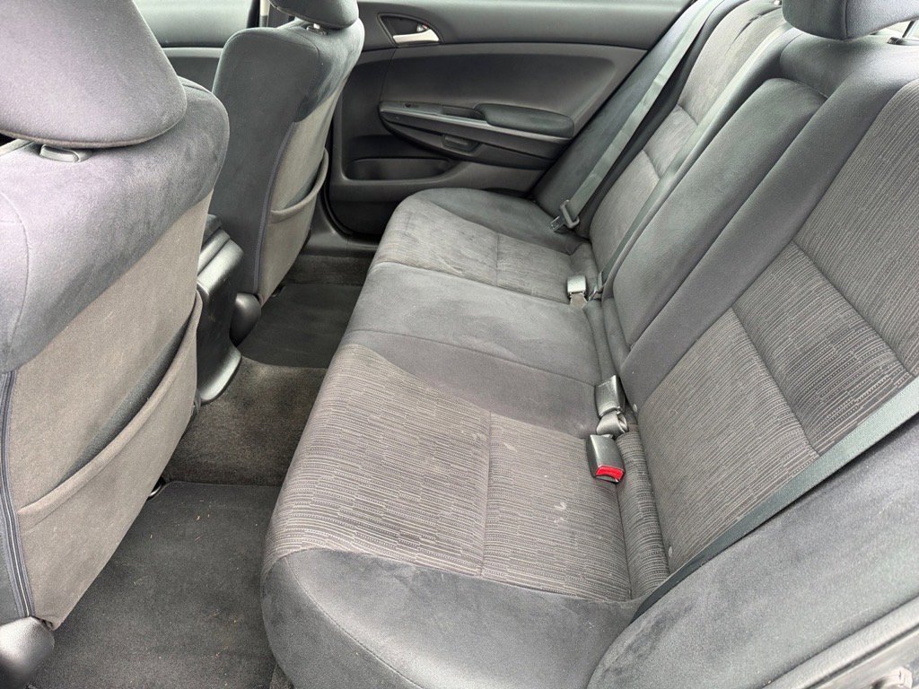 Used 2011 Honda Accord LX image 11