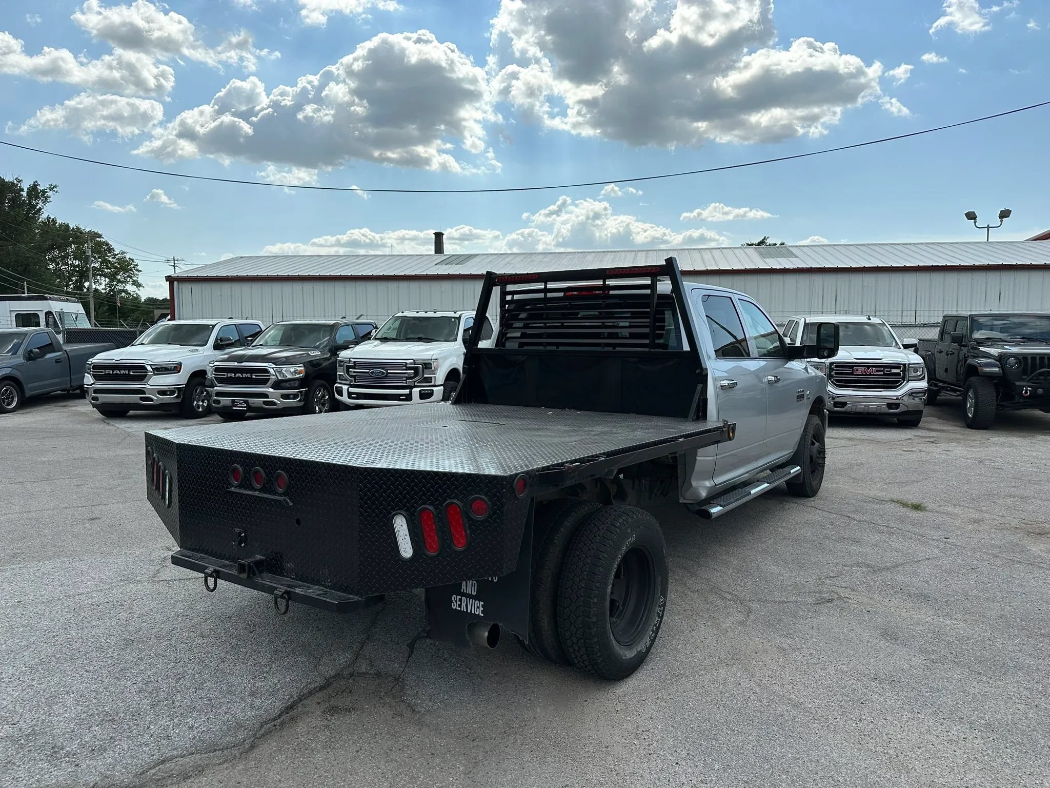 Used 2012 RAM 3500 ST w/ Chrome Appearance Group AWD/4WD image 5