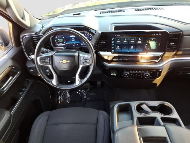 Used 2022 Chevrolet Silverado 1500 LT AWD/4WD image 18