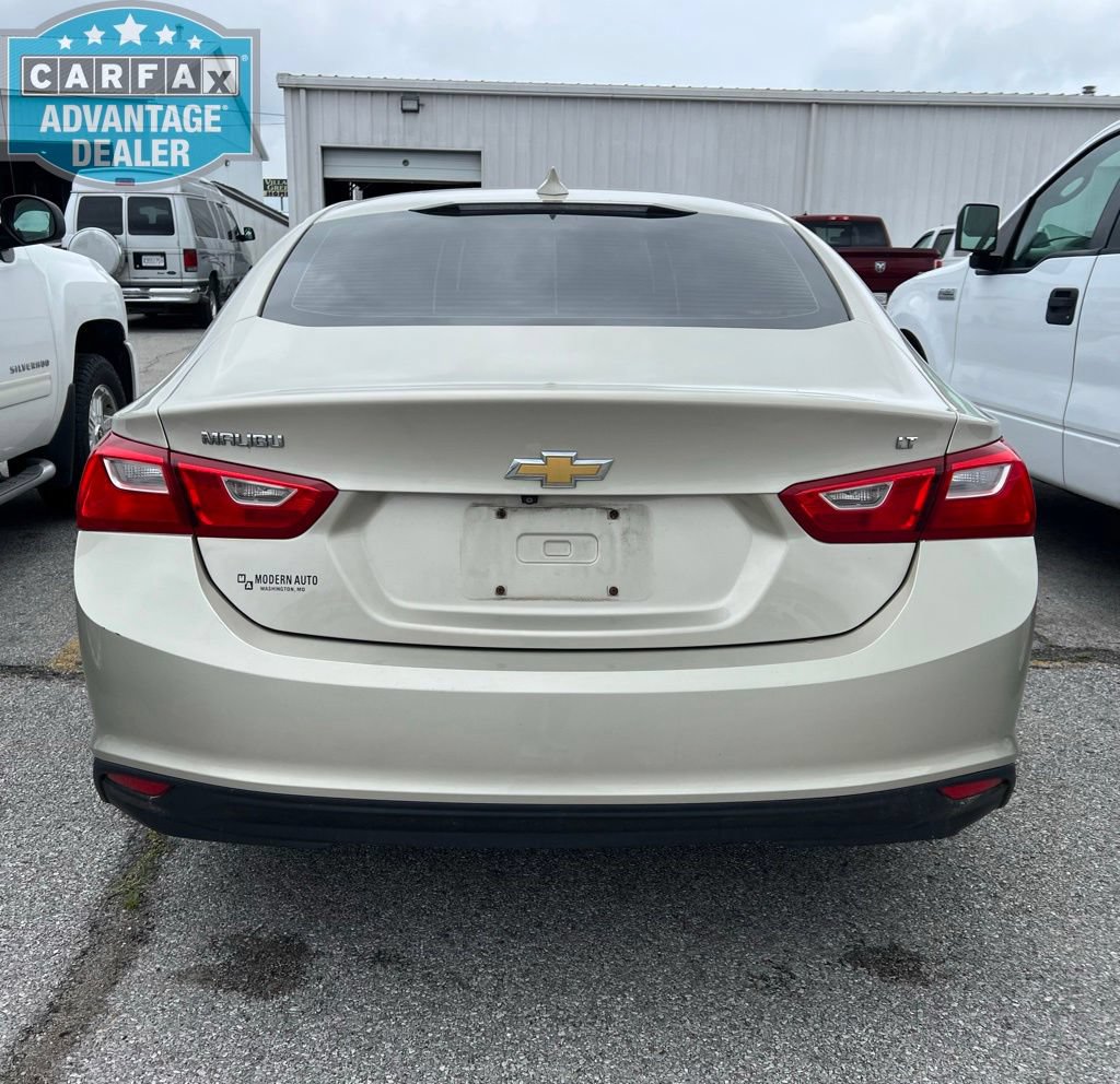 Used 2016 Chevrolet Malibu LT FWD image 5