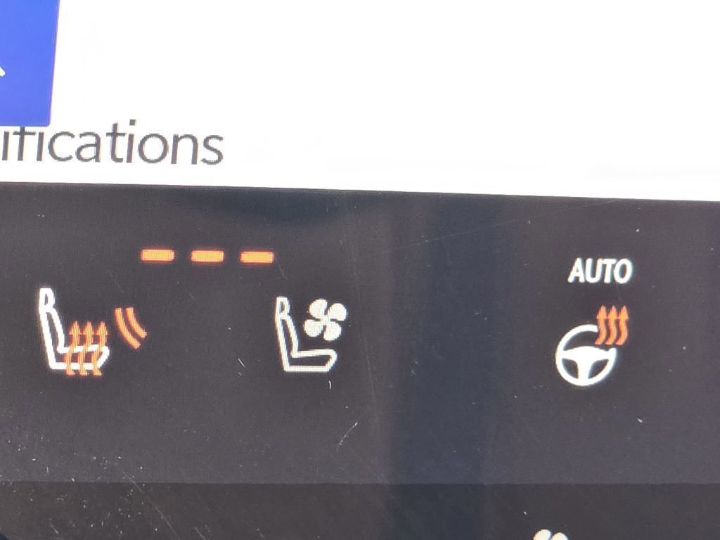 Used 2023 Lexus RZ 450e Premium w/ Technology Package image 8