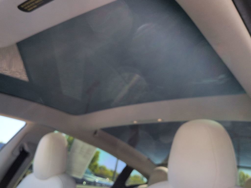 Used 2020 Tesla Model 3 RWD image 21