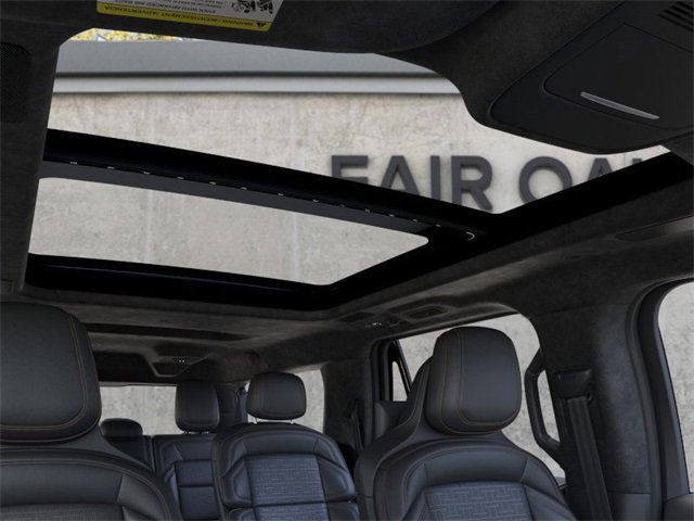 New 2025 Lincoln Navigator L Black Label image 22