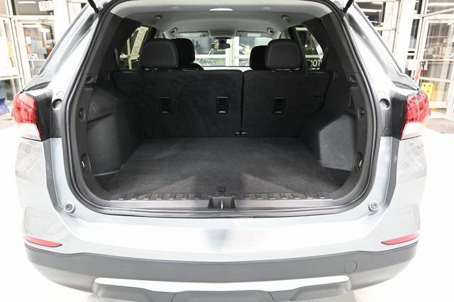Used 2023 Chevrolet Equinox LT image 25