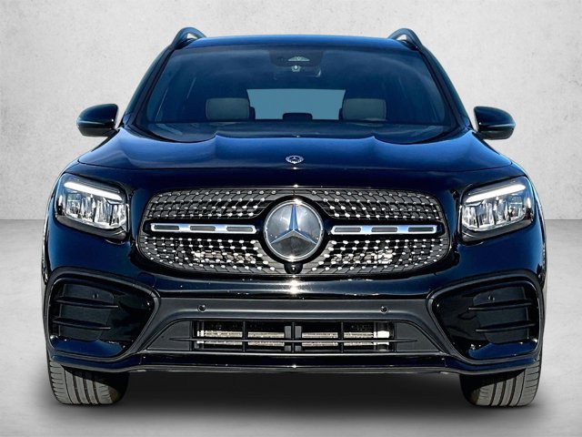 Used 2024 Mercedes-Benz GLB 250 image 3