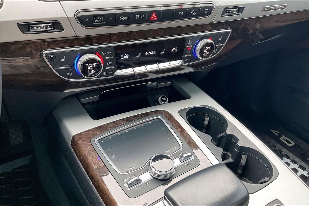 Used 2019 Audi Q7 2.0T Premium Plus AWD/4WD image 25