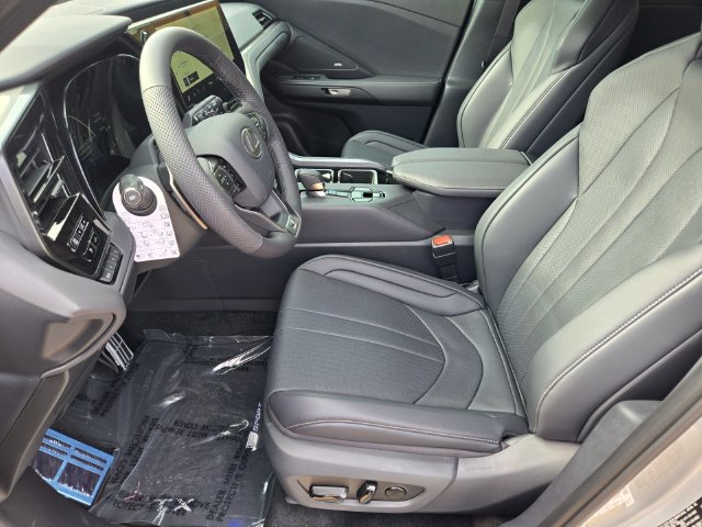 New 2026 Lexus TX 500h AWD w/ Technology Package image 6