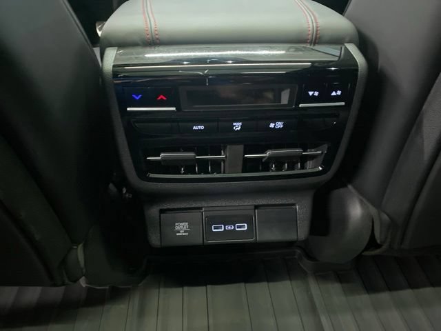 Used 2023 Acura MDX A-Spec AWD/4WD image 32