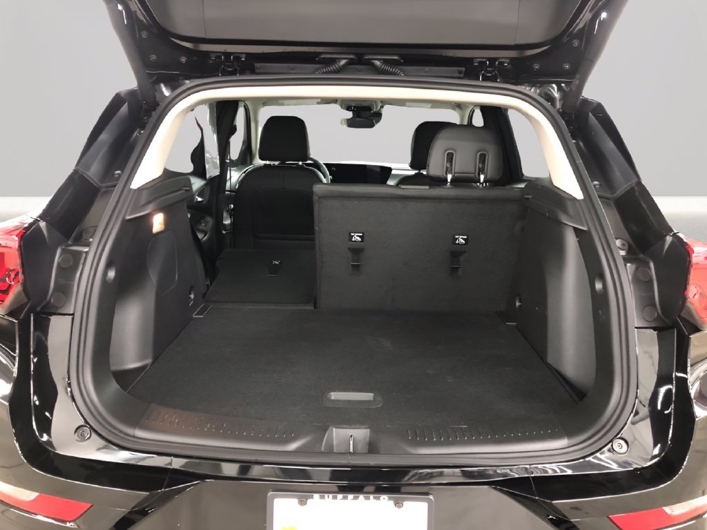 Used 2026 Buick Encore GX Sport Touring w/ Comfort Package AWD/4WD image 16
