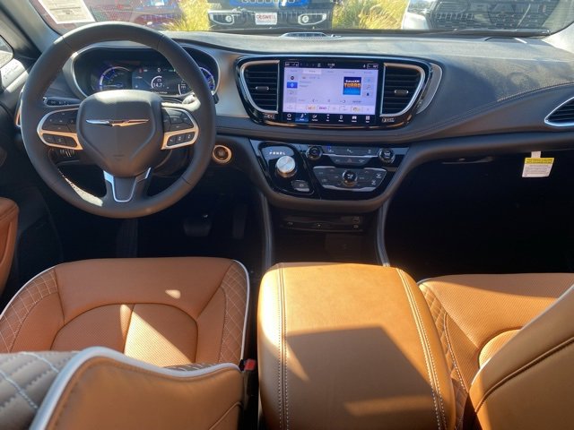 New 2026 Chrysler Pacifica Pinnacle image 38