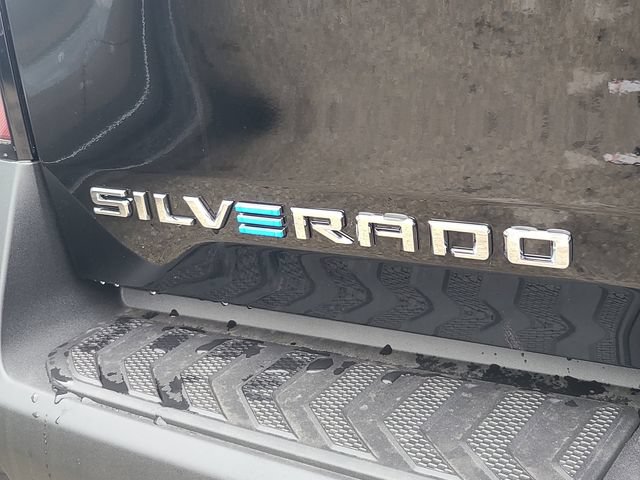 New 2026 Chevrolet Silverado EV LT w/ Plus Package AWD/4WD image 7