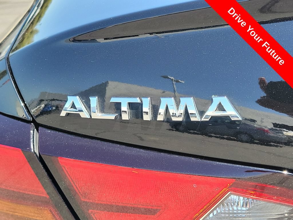 Used 2022 Nissan Altima 2.5 SR FWD image 29