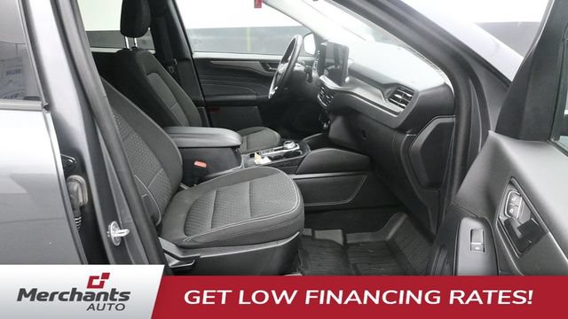 Used 2023 Ford Escape Active w/ Tech Pack #1 AWD/4WD image 11