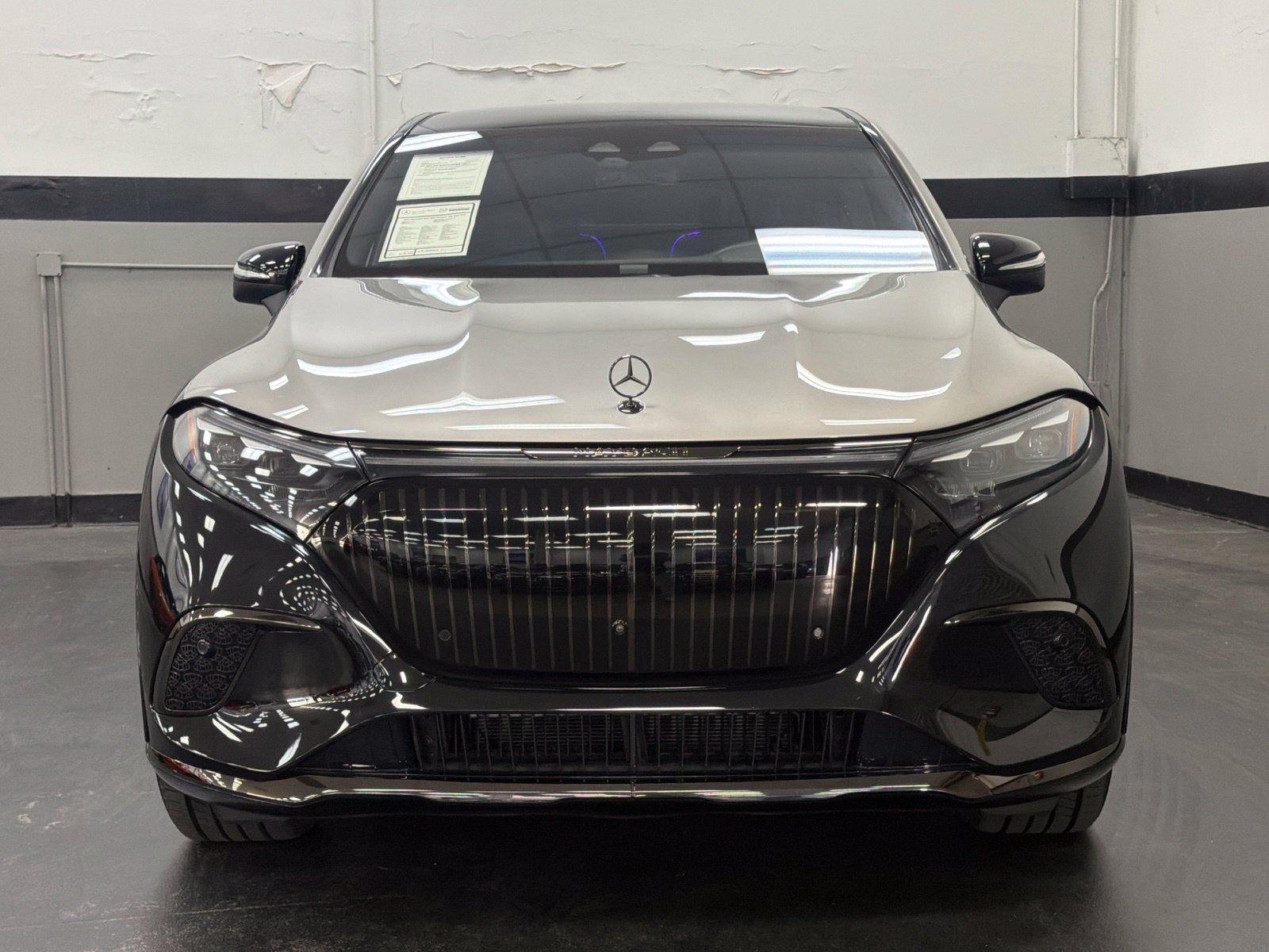 Used 2024 Mercedes-Benz Maybach EQS 680 4MATIC image 4