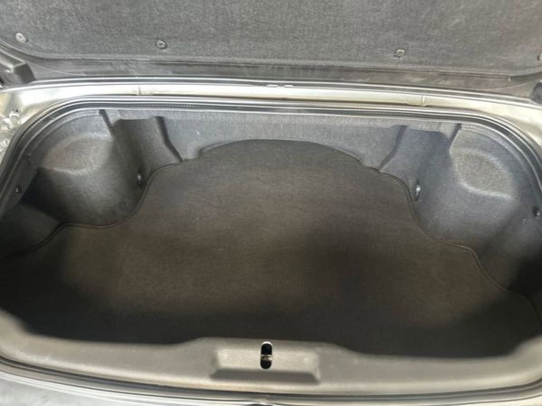 Used 2004 Nissan 350Z Enthusiast w/ Side Airbags Pkg image 89
