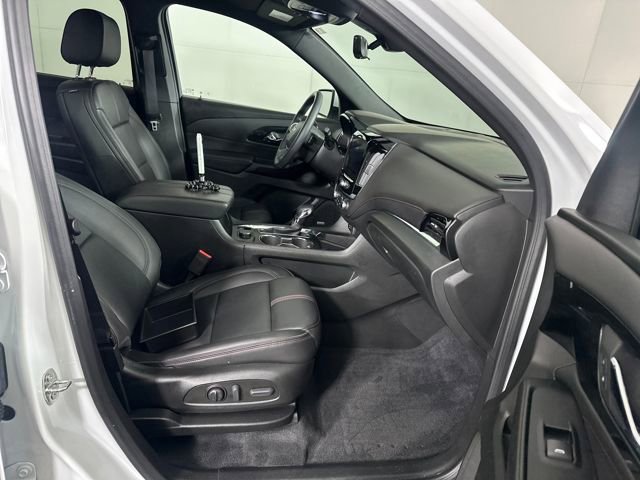 Used 2023 Chevrolet Traverse RS w/ LPO, Floor Liner Package image 28
