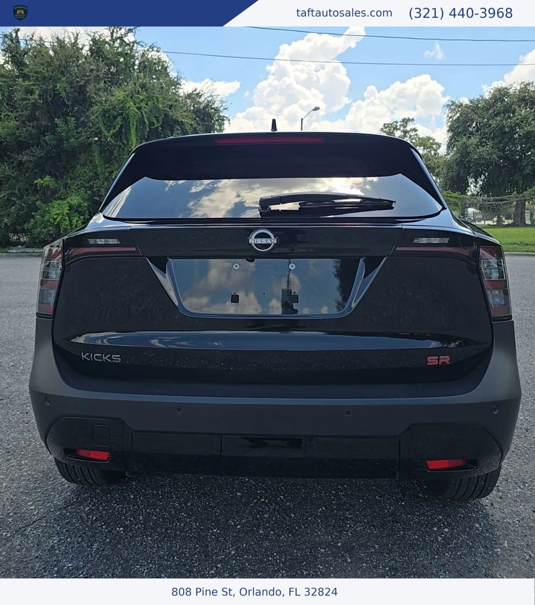 Used 2026 Nissan Kicks SR FWD image 6