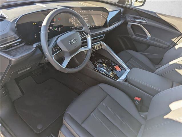 New 2025 Audi Q5 Premium image 3