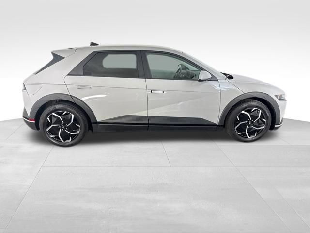 Certified 2023 Hyundai Ioniq 5 SEL AWD/4WD image 6