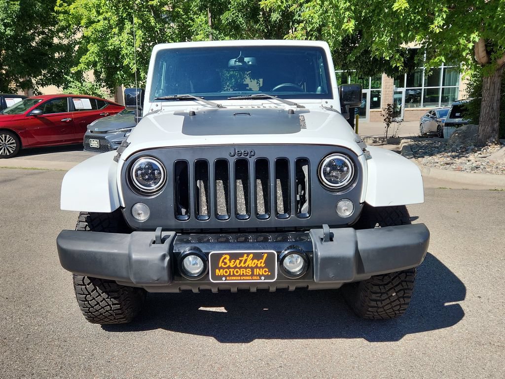 Used 2014 Jeep Wrangler Unlimited Sahara AWD/4WD image 5