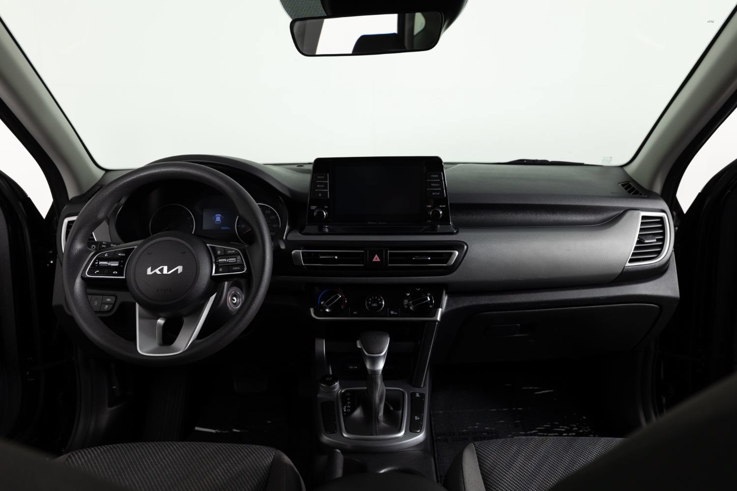 Used 2022 Kia Seltos LX AWD/4WD image 32