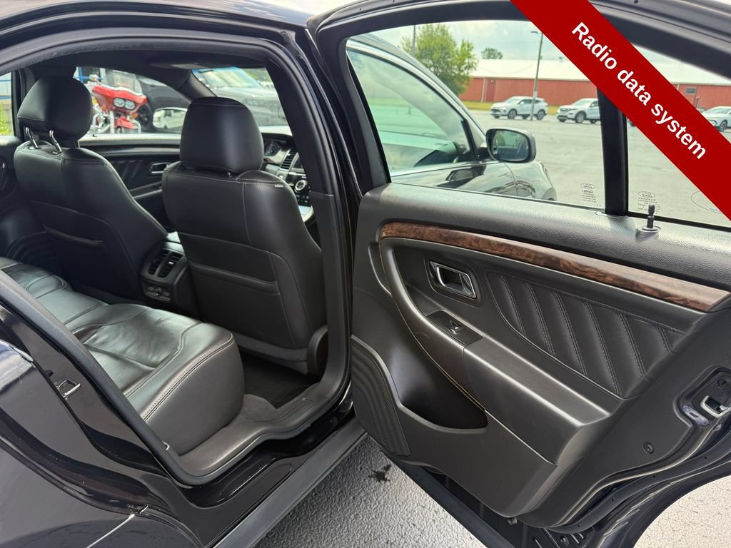 Used 2019 Ford Taurus Limited FWD image 33