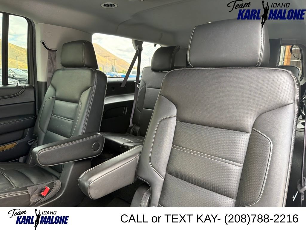 Used 2017 GMC Yukon XL Denali w/ Open Road Package AWD/4WD image 17