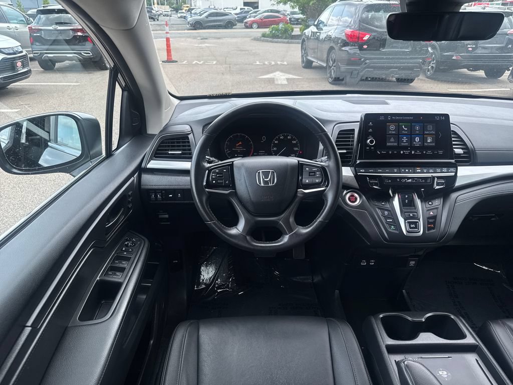Used 2025 Honda Odyssey EX-L image 13