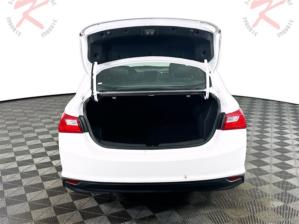 Used 2023 Chevrolet Malibu LT image 29
