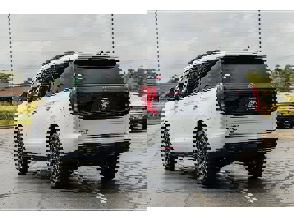New 2025 Ford Expedition Platinum w/ Stealth Performance Package image 3