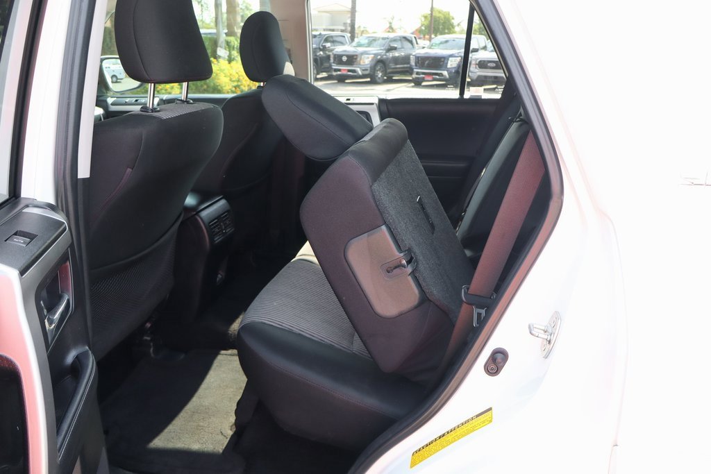 Used 2022 Toyota 4Runner SR5 image 41