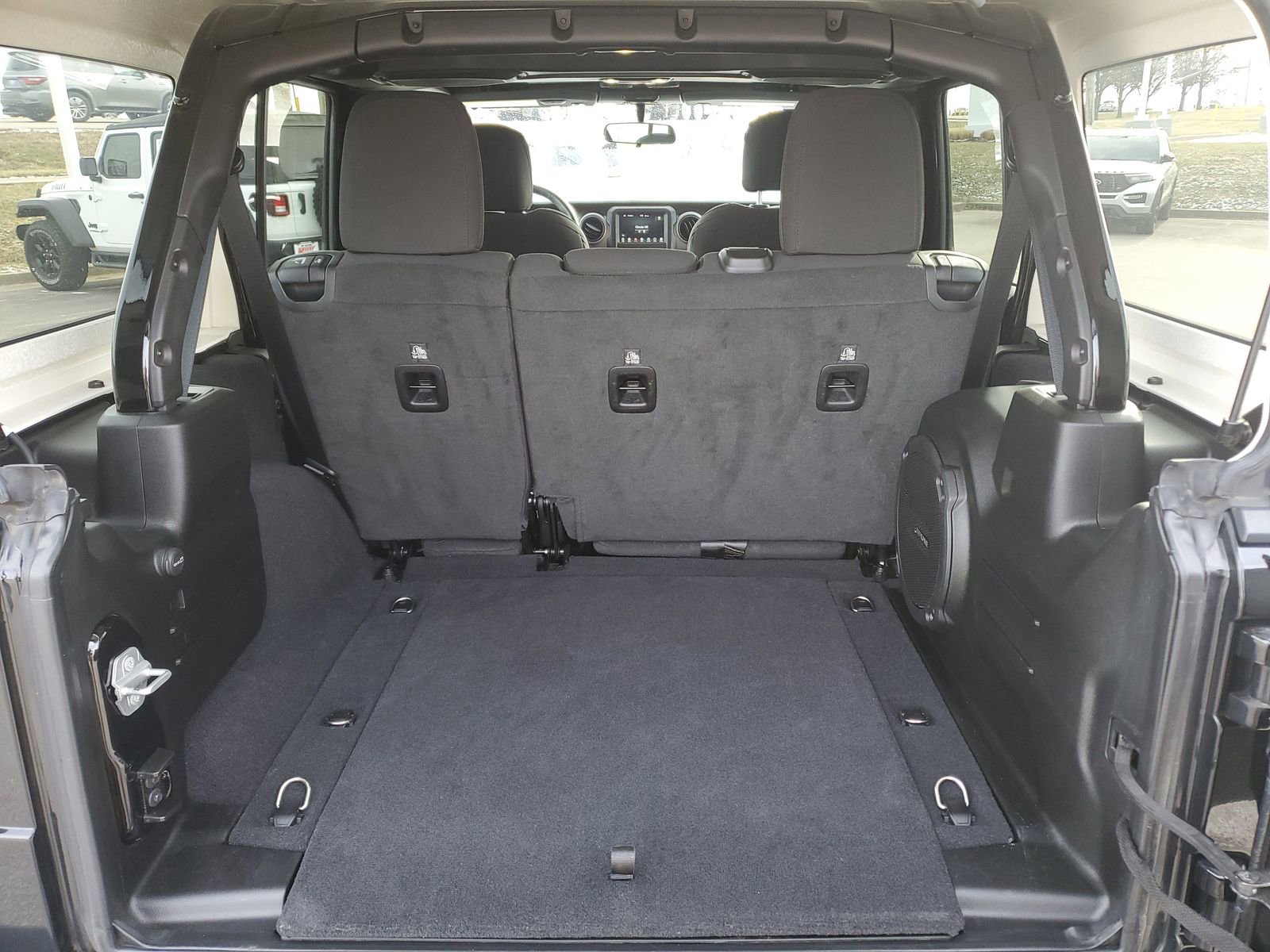 Used 2021 Jeep Wrangler Unlimited Sport S image 7