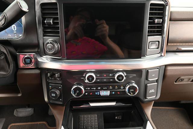 Used 2025 Ford F450 King Ranch w/ FX4 Off-Road Package AWD/4WD image 15