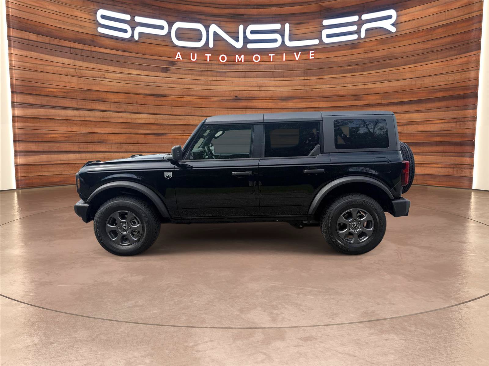 New 2026 Ford Bronco Big Bend AWD/4WD image 2