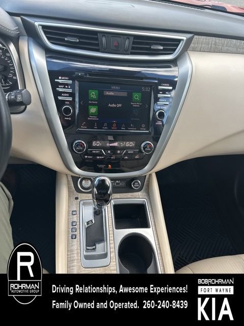Used 2020 Nissan Murano SL w/ Moonroof Package image 11