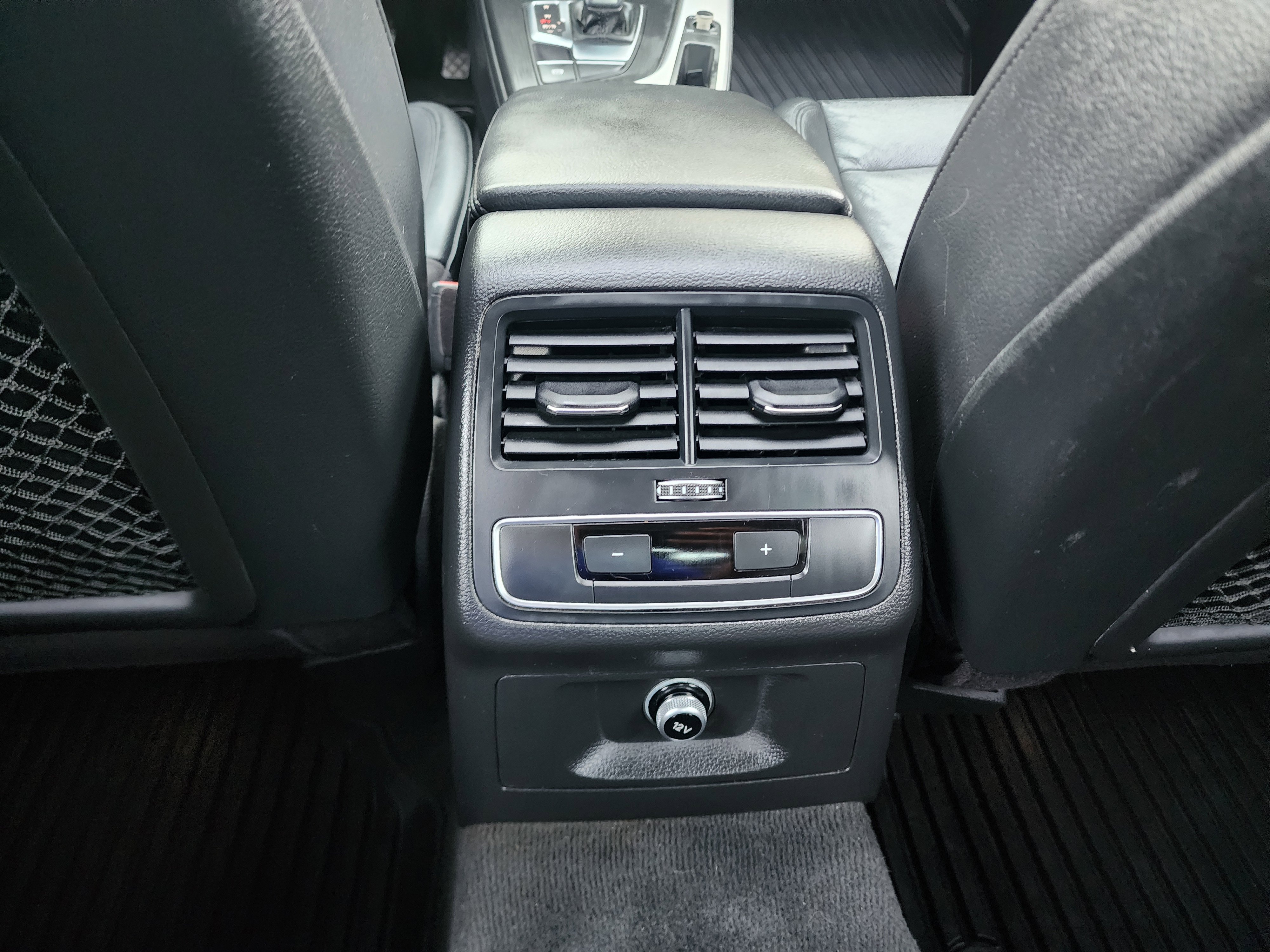 Used 2017 Audi A4 2.0T Ultra Premium w/ Convenience Package image 27