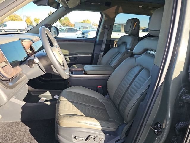 Used 2022 Rivian R1T Launch Edition AWD/4WD image 7