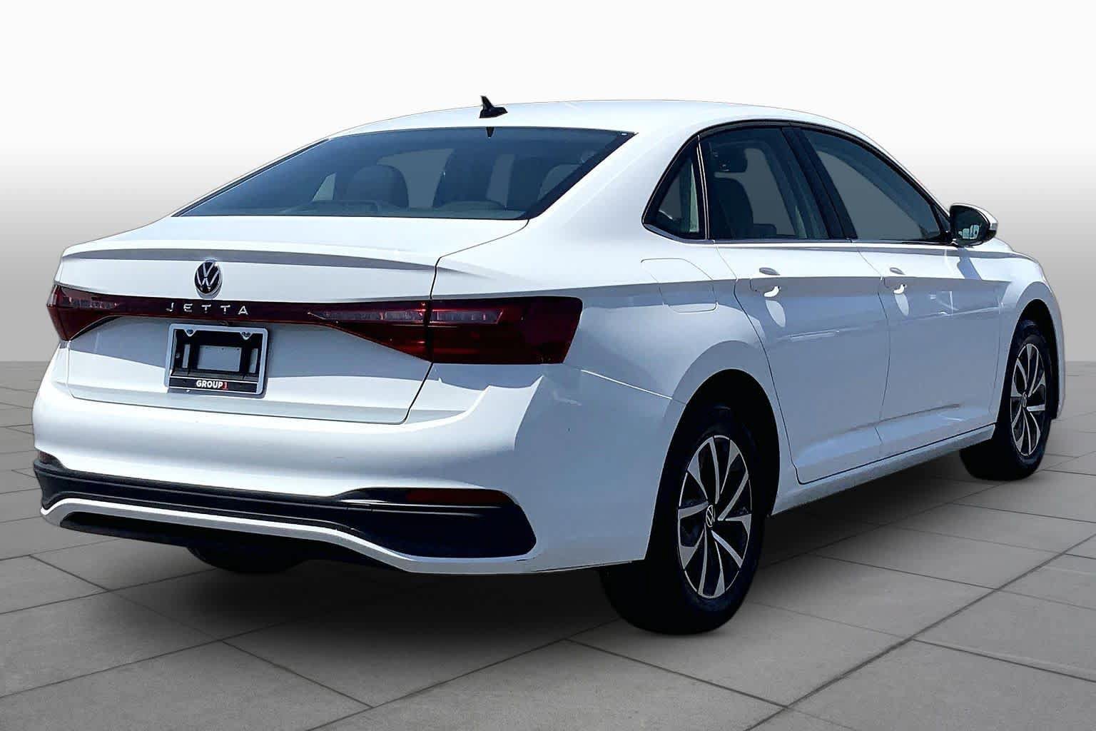 Used 2025 Volkswagen Jetta S FWD image 13