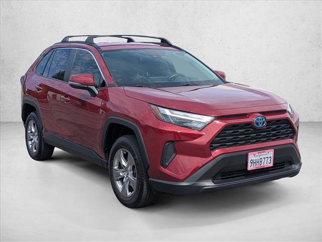 Used 2023 Toyota RAV4 LE AWD/4WD image 3