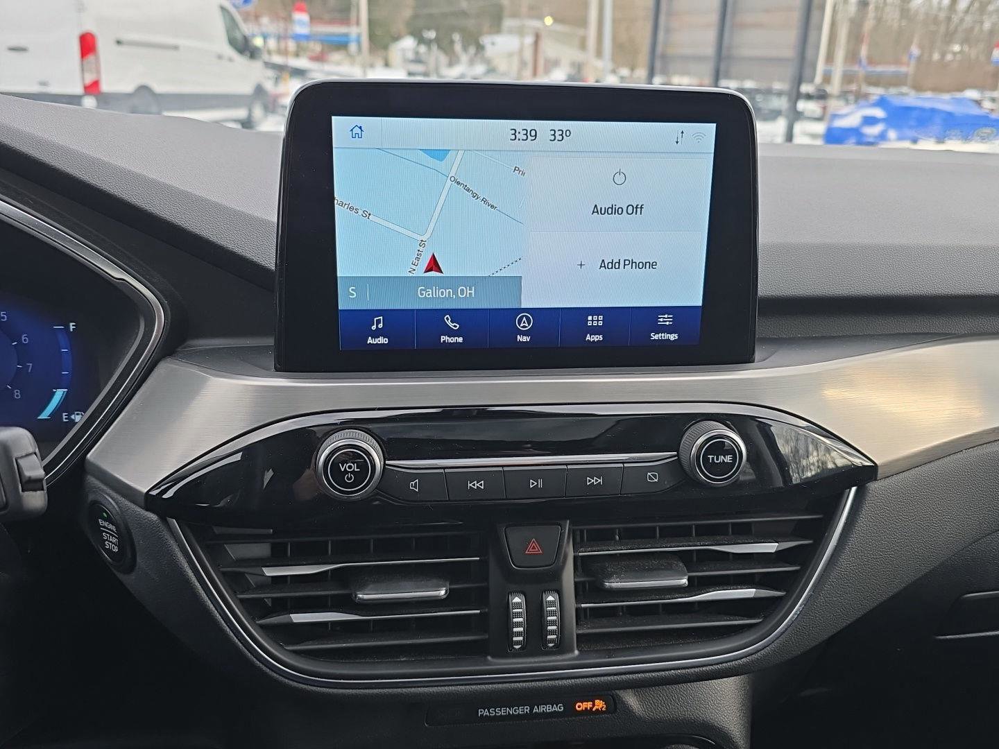 Used 2022 Ford Escape Titanium w/ Class II Trailer Tow Package image 22