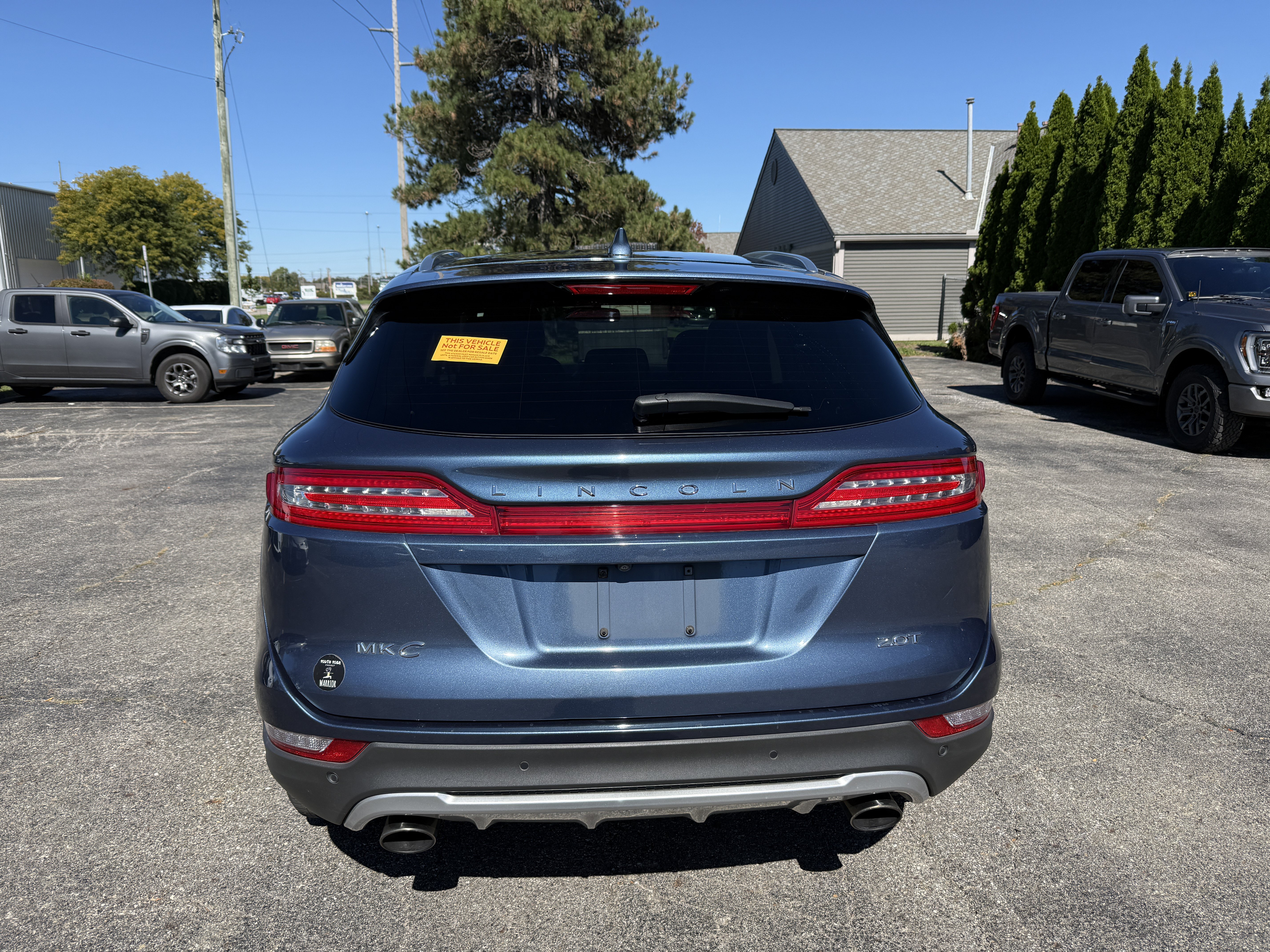 Used 2018 Lincoln MKC Premiere FWD image 3