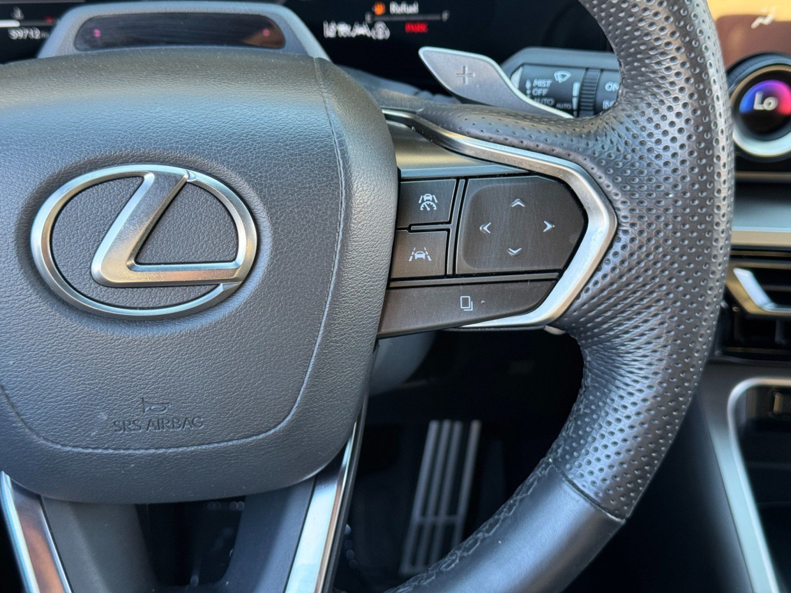 Used 2024 Lexus TX 500h AWD w/ Technology Package image 23