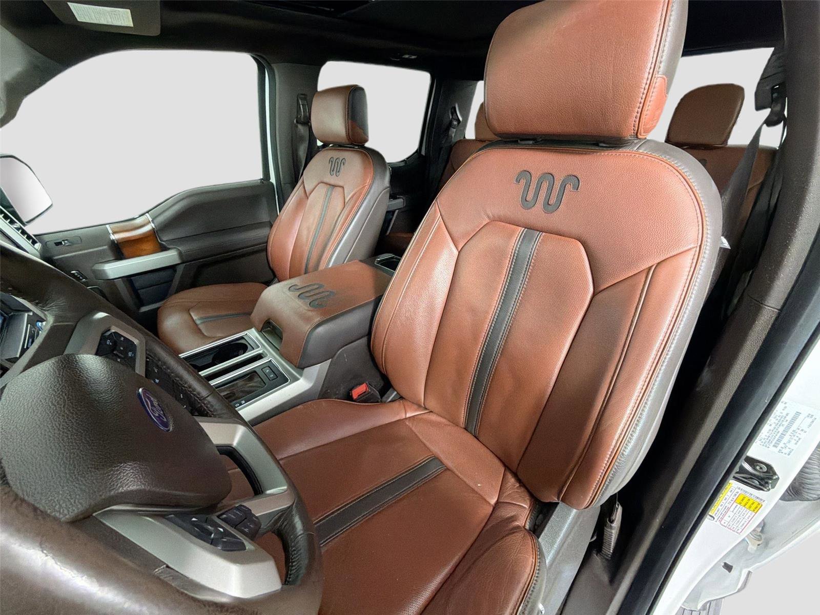 Used 2018 Ford F150 King Ranch w/ Equipment Group 601A Luxury AWD/4WD image 21