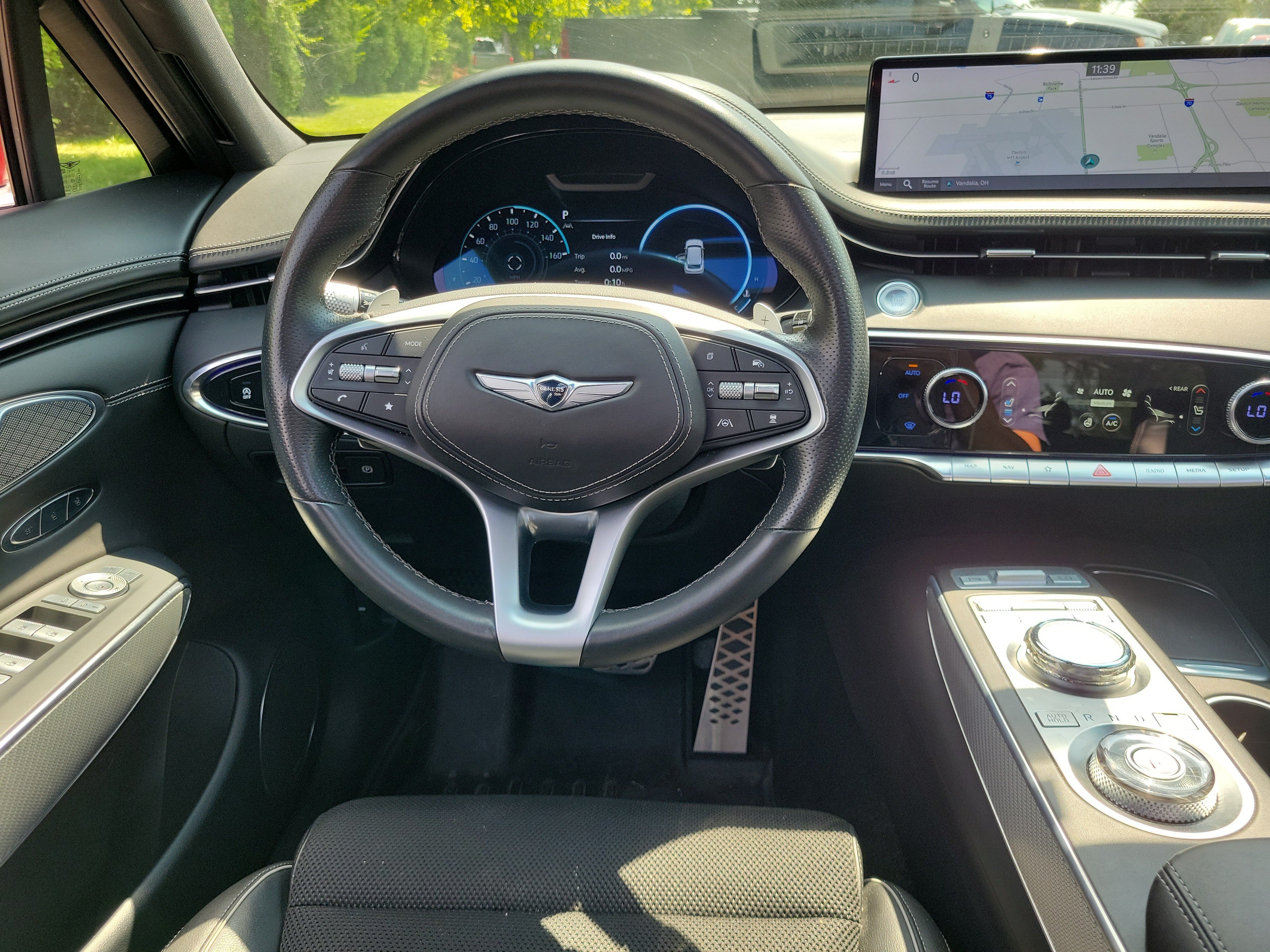 Used 2023 Genesis GV70 2.5T w/ Sport Prestige Package AWD/4WD image 10