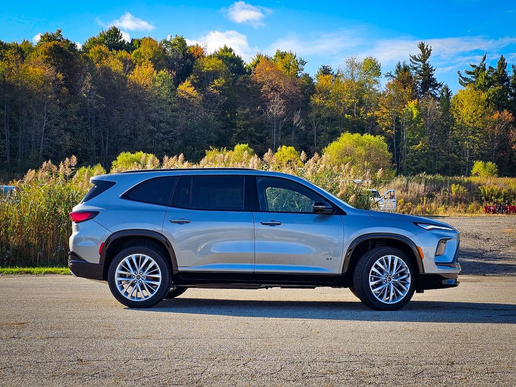 New 2026 Buick Enclave Sport Touring w/ Power Package image 3