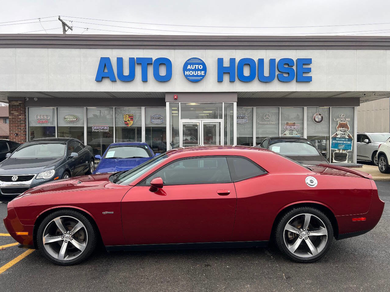 Used 2014 Dodge Challenger R/T image 8
